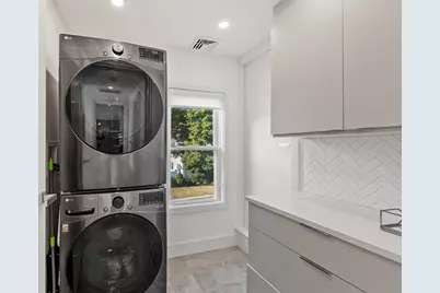 32 Coolidge Ave, Peabody, MA 01960 - Photo 27