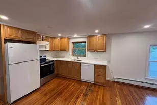 49 Taylor St, Gloucester, MA 01930 - Photo 3