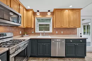 9 Dawn Dr, Chelmsford, MA 01824 - Photo 7