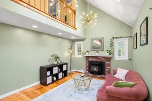 392 Old Farm Rd, Franklin, MA 02038 - Photo 5