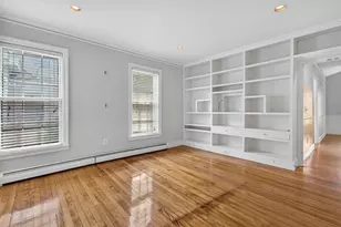 12 Crown St, Worcester, MA 01609 - Photo 25