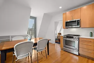9 Revere St, Boston, MA 02130 - Photo 9
