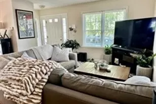 14 Gilbert St, Newton, MA 02458 - Photo 3