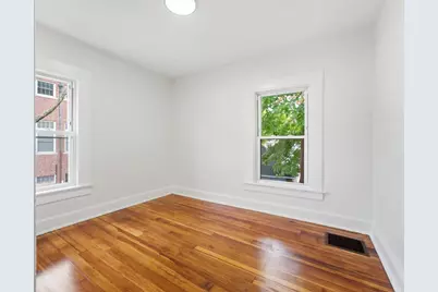73 Jasper St, Springfield, MA 01109 - Photo 15