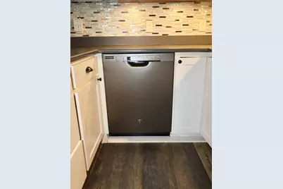 133 Whipple St, Worcester, MA 01610 - Photo 9