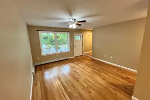17 Arcade St, Northbridge, MA 01588 - Photo 3