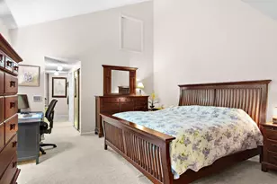 12 Country Club Ln, Milford, MA 01757 - Photo 17