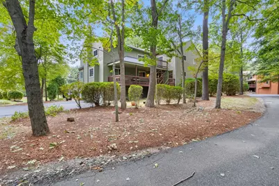 12 Country Club Ln #D, Milford, MA 01757 - Photo 3
