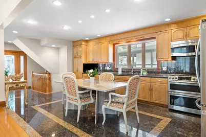 21 Buxton St, Peabody, MA 01960 - Photo 9