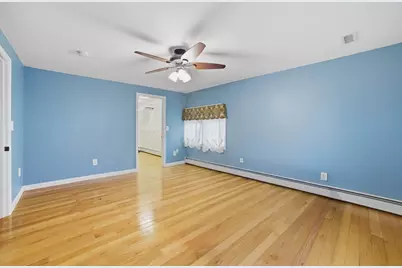 81 Rochdale St, Auburn, MA 01501 - Photo 17
