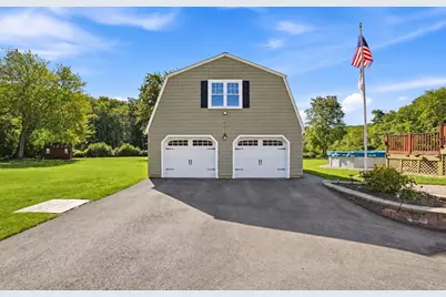81 Rochdale St, Auburn, MA 01501 - Photo 3