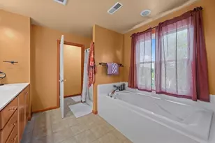 39 Aspen Ave, Grafton, MA 01560 - Photo 21