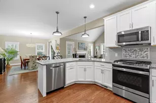 86 White Clover Trl, Plymouth, MA 02360 - Photo 7