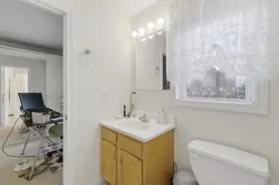 124 Locust St, Haverhill, MA 01830 - Photo 29