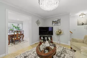 124 Locust St, Haverhill, MA 01830 - Photo 11