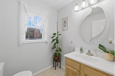 124 Locust St #124, Haverhill, MA 01830 - Photo 7