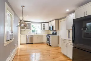 29 Cottage St, Wellesley, MA 02482 - Photo 11