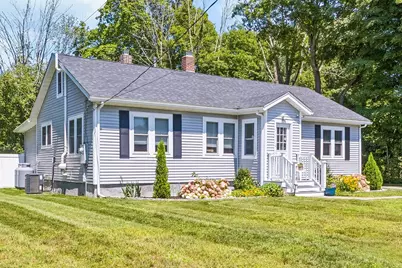 728 Pleasant St, Attleboro, MA 02703 - Photo 3