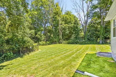 728 Pleasant St, Attleboro, MA 02703 - Photo 35