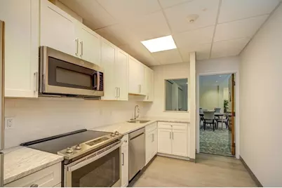 210 Nahanton St #422, Newton, MA 02459 - Photo 5