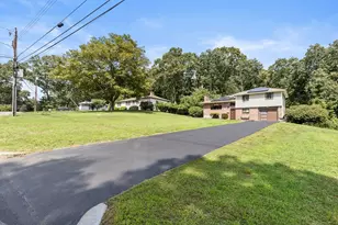 27 Lyman Rd, Framingham, MA 01701 - Photo 1