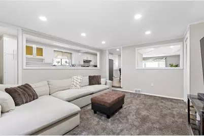 27 Lyman Rd, Framingham, MA 01701 - Photo 13