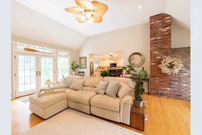 14 Copper Beech Dr, Kingston, MA 02364 - Photo 9