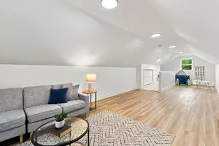 38 Elmwood St, Salisbury, MA 01952 - Photo 15