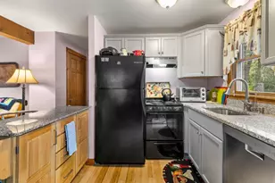 10 Seashore Park Dr, Provincetown, MA 02657 - Photo 13