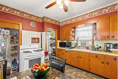 323 Pearl St, Malden, MA 02148 - Photo 11