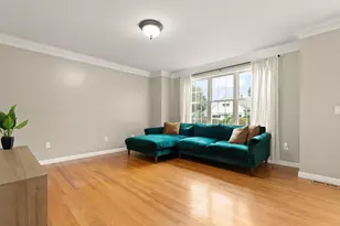 129 Scott St, Attleboro, MA 02703 - Photo 7