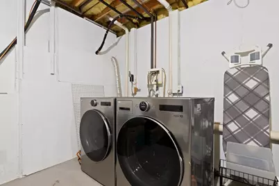 129 Scott St #4, Attleboro, MA 02703 - Photo 27