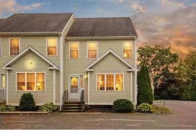 129 Scott St #4, Attleboro, MA 02703 - Photo 1