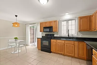 129 Scott St #4, Attleboro, MA 02703 - Photo 15