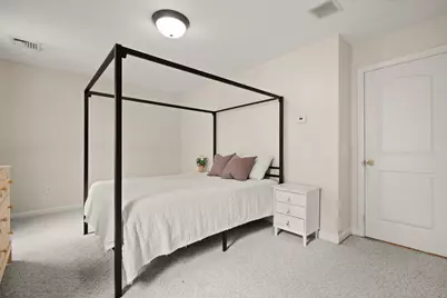 129 Scott St #4, Attleboro, MA 02703 - Photo 23