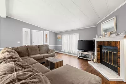 38 Victorian Way, West Bridgewater, MA 02379 - Photo 9
