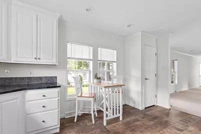 18 Candlelight Dr, Plymouth, MA 02360 - Photo 9