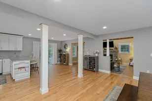 19 Hampstead St, Methuen, MA 01844 - Photo 11