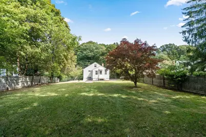 111 Williams Ave, Boston, MA 02136 - Photo 29