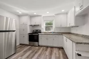 111 Williams Ave, Boston, MA 02136 - Photo 9