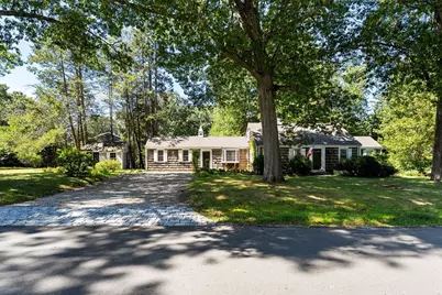 13 Whitcomb Ave, Hingham, MA 02043 - Photo 3