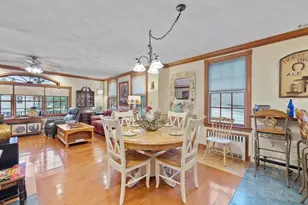 41 Elm St, Saugus, MA 01906 - Photo 11