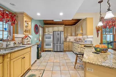 41 Elm Street, Saugus, MA 01906 - Photo 7