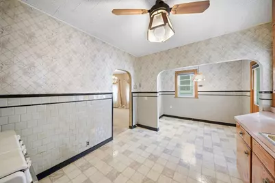 16 Henry Ave, Somerville, MA 02144 - Photo 19