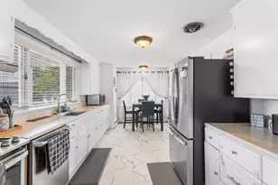 140 Lynnfield St, Lynn, MA 01904 - Photo 9