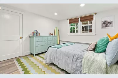 615 Franklin St, Duxbury, MA 02332 - Photo 25
