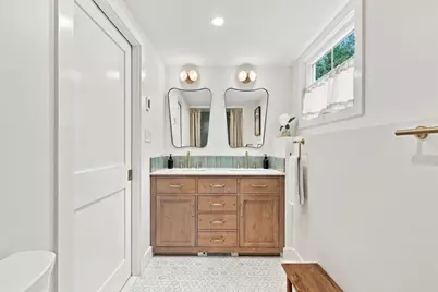 615 Franklin St, Duxbury, MA 02332 - Photo 23