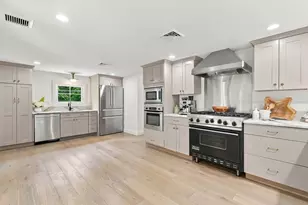615 Franklin St, Duxbury, MA 02332 - Photo 9