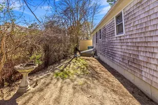 2 Juniper St, Plymouth, MA 02360 - Photo 33