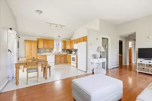 2 Juniper St, Plymouth, MA 02360 - Photo 9
